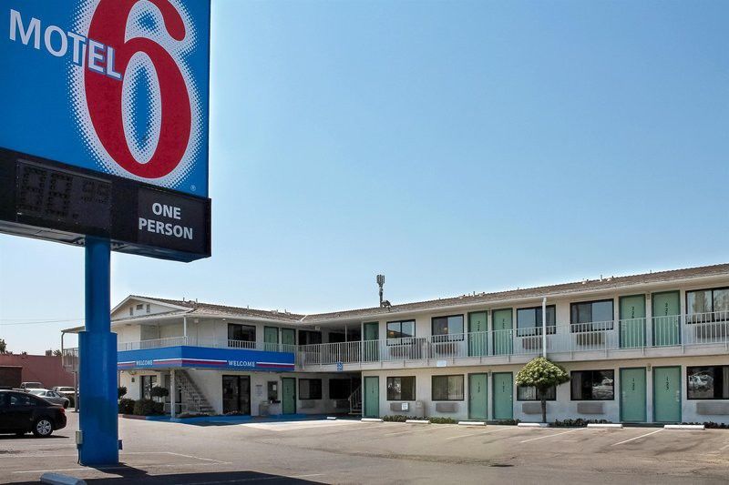 Motel 6-Fresno, Ca - Blackstone North Εξωτερικό φωτογραφία